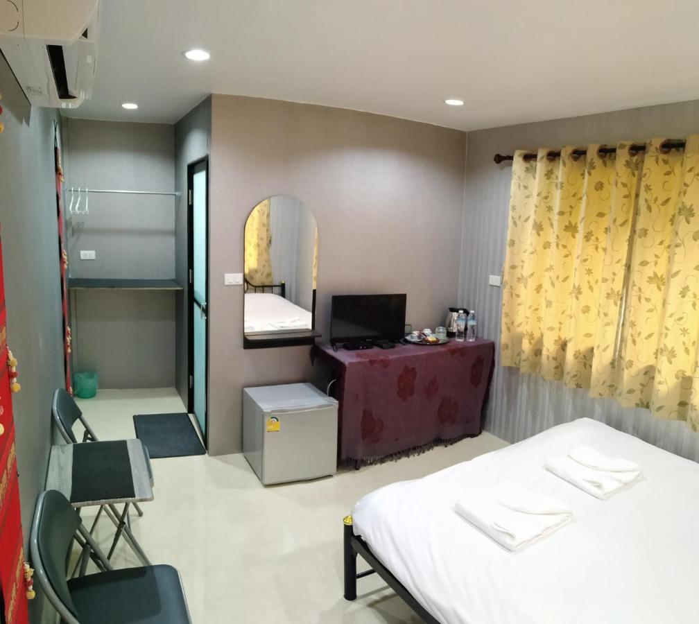 Guesthouse 88 Пханг-Нга Екстер'єр фото